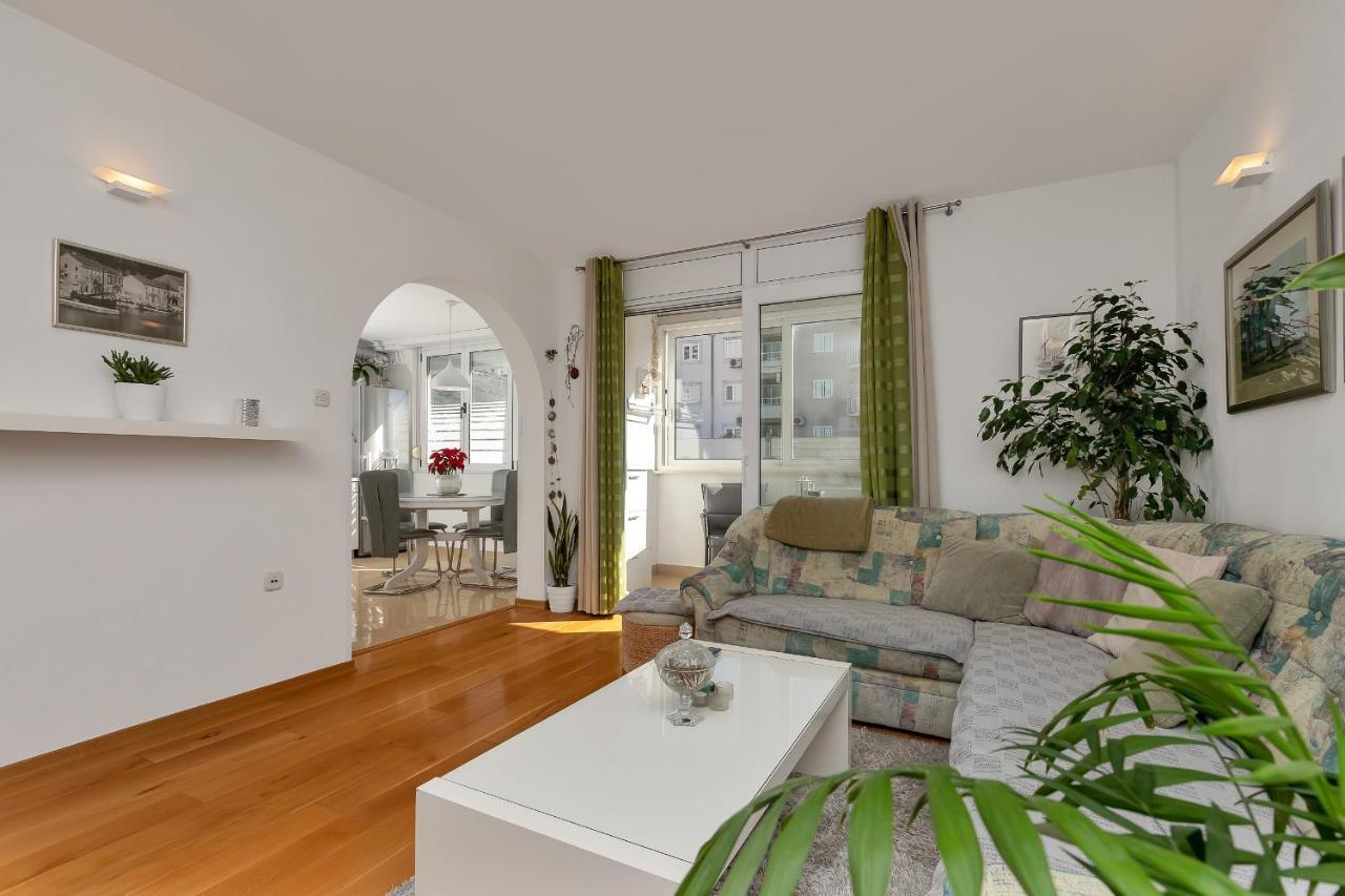 Apartment Marina Makarska Eksteriør billede